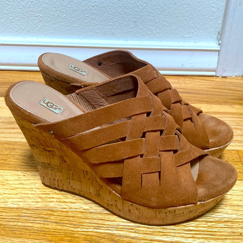 LIKE NEW! UGG Marta tan suede wedge sandals